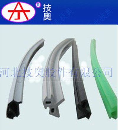 硅膠發(fā)泡密封條